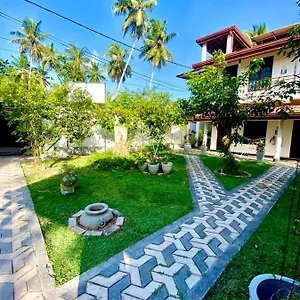 Station touristique Dinu Lanka Katunayaka