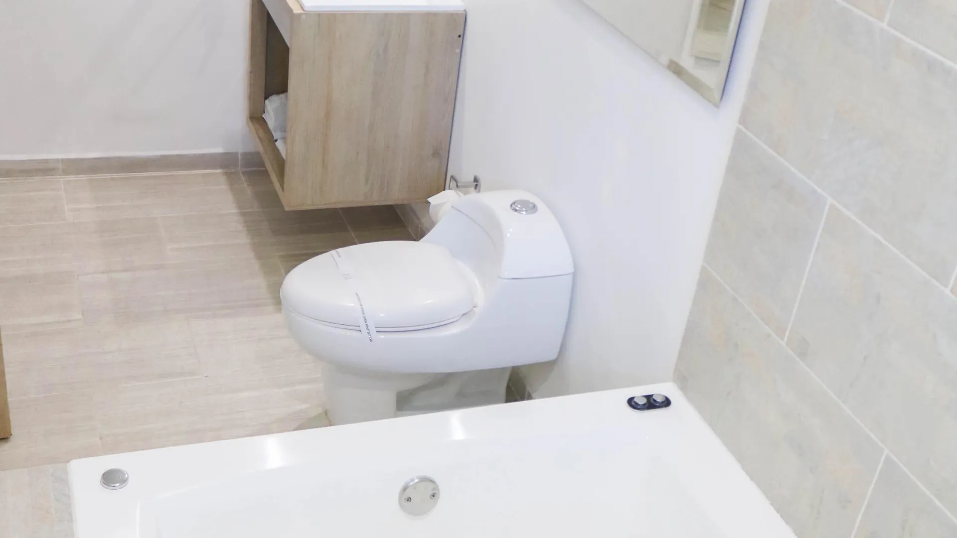 Hotel Boutique Laureles Медельин 4*,