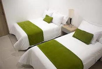 Hotel Boutique Laureles Медельин