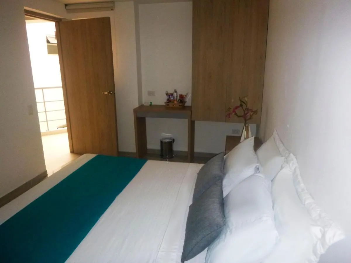 Hotel Boutique Laureles Медельин